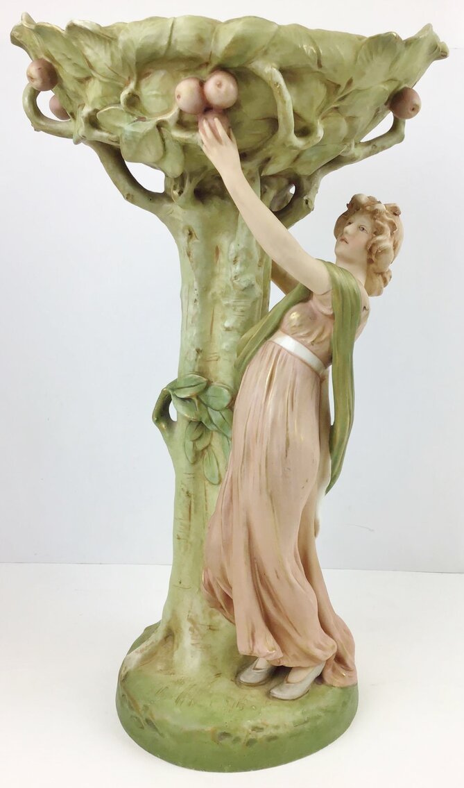 Image for Home & Decor | April 20, 2023 at 8:00 PM