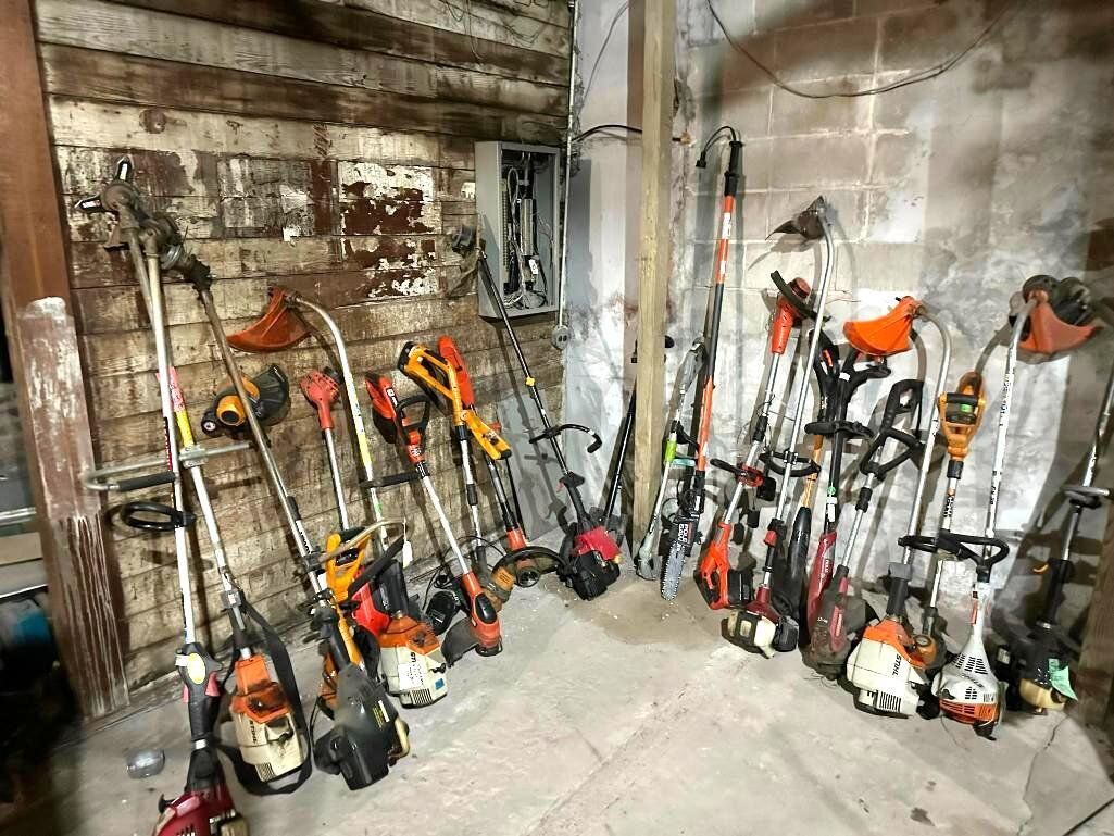 Image for Sol's Jewelry & Loan Pawn Shop Warehouse Inventory Reduction Blowout - 2-DAY LIVE ONSITE AUCTION - NO ONLINE BIDDING, NO BUYERS PREMIUM