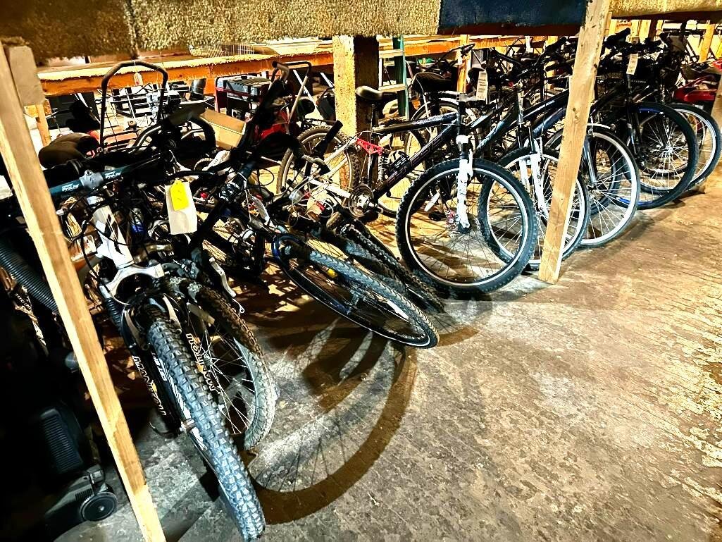 Image for Sol's Jewelry & Loan Pawn Shop Warehouse Inventory Reduction Blowout - 2-DAY LIVE ONSITE AUCTION - NO ONLINE BIDDING, NO BUYERS PREMIUM