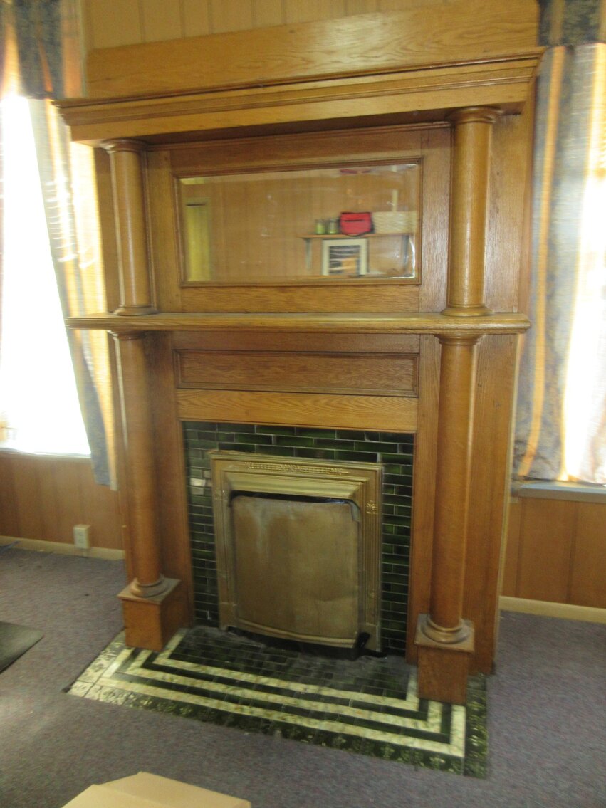 Grafton, WV Tools, Office Equipment, Fixtures, Furniture & More!