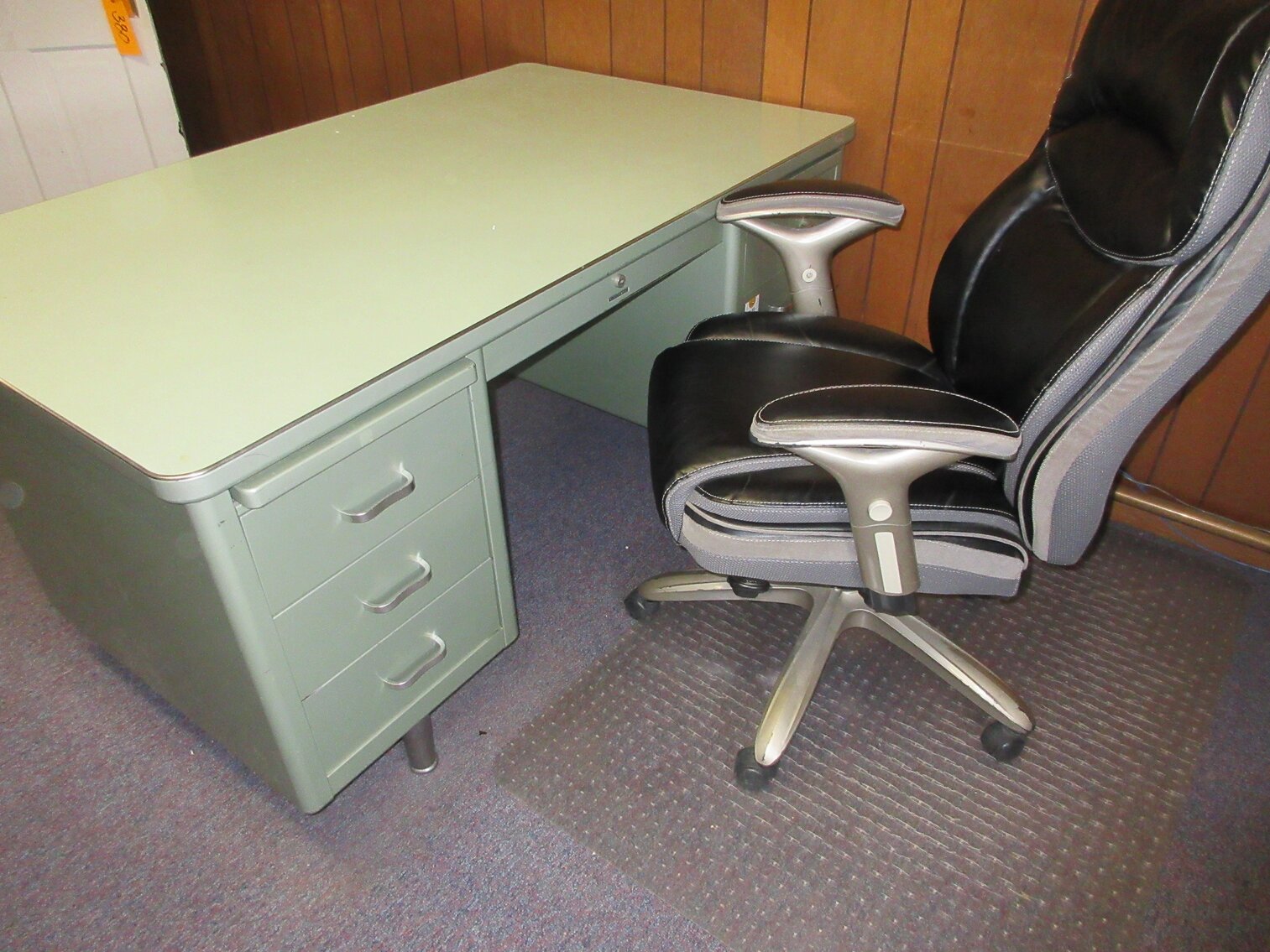 Image for Grafton, WV – Tools, Office Equipment, Fixtures, Furniture & More!