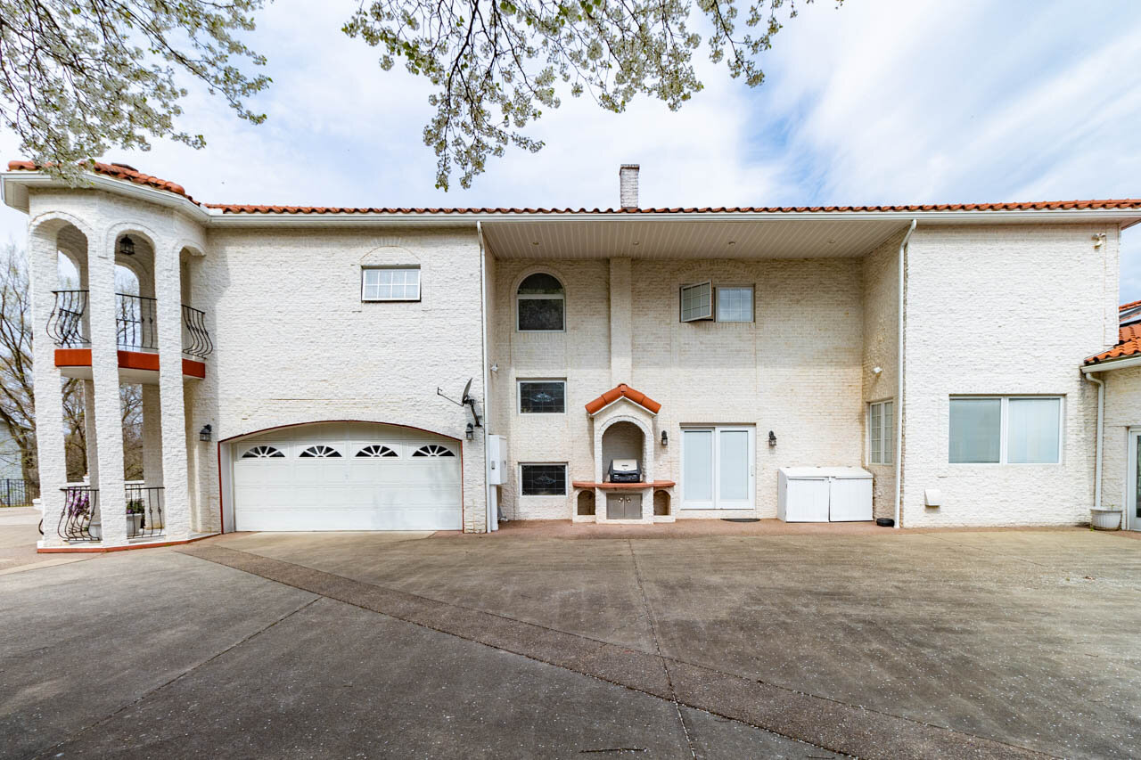 Image for SOLD $1,300,000 - Exquisite 13,000 Sqft. Custom Built Home in Suncrest