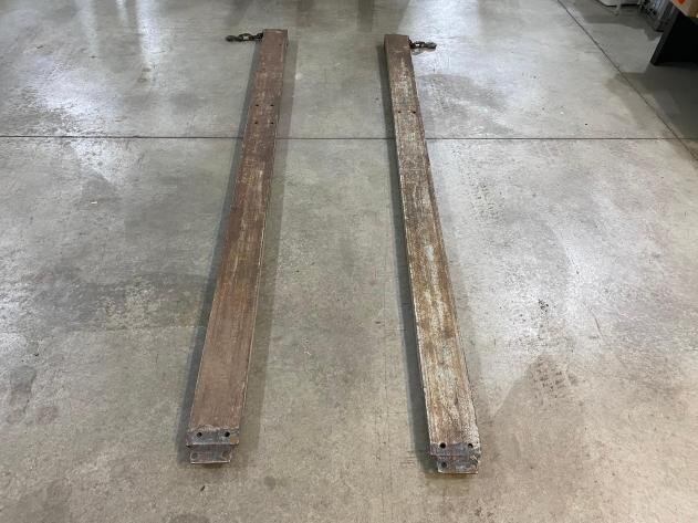 Nowthen Moving Phase 2: John Deere Tractor, 2020 Keystone Toy Hauler