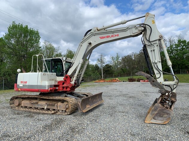 Image for Motleys Roanoke Spring Construction Equipment & Truck Auction | Selling for VDOT, Finance Companies, & Contractors | Now Accepting Consignments | Live-Virtual Auction | Roanoke, VA