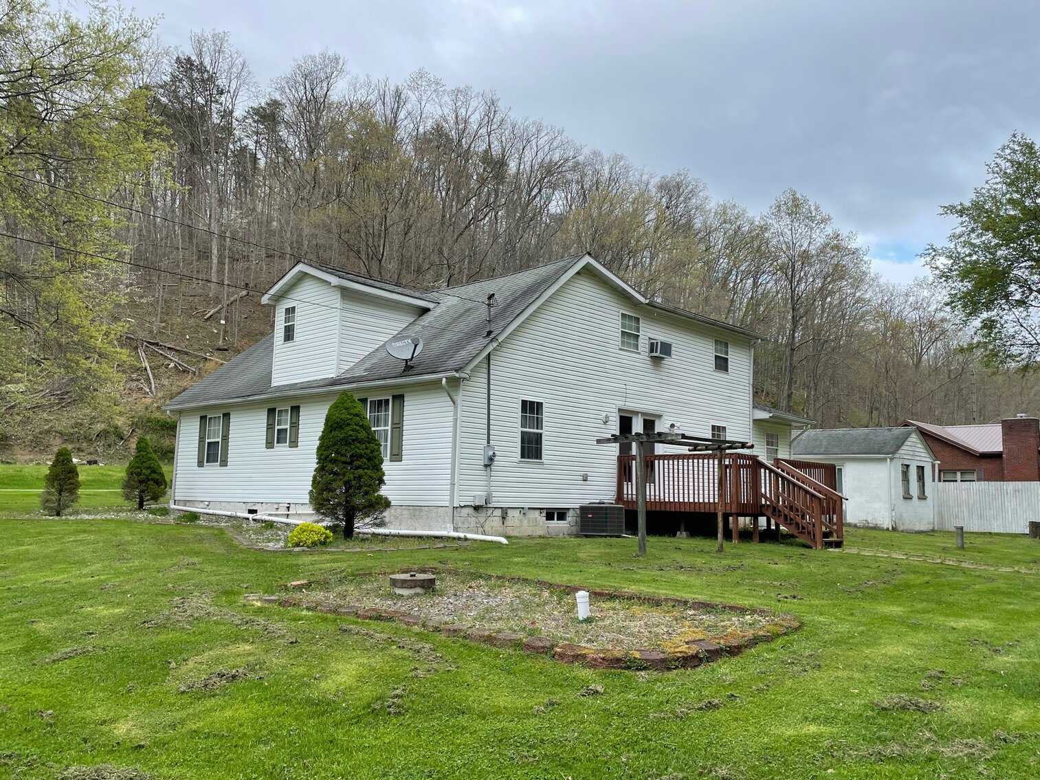 Image for SOLD $143,000 - Move-in Ready 3 Bedroom with Workshop