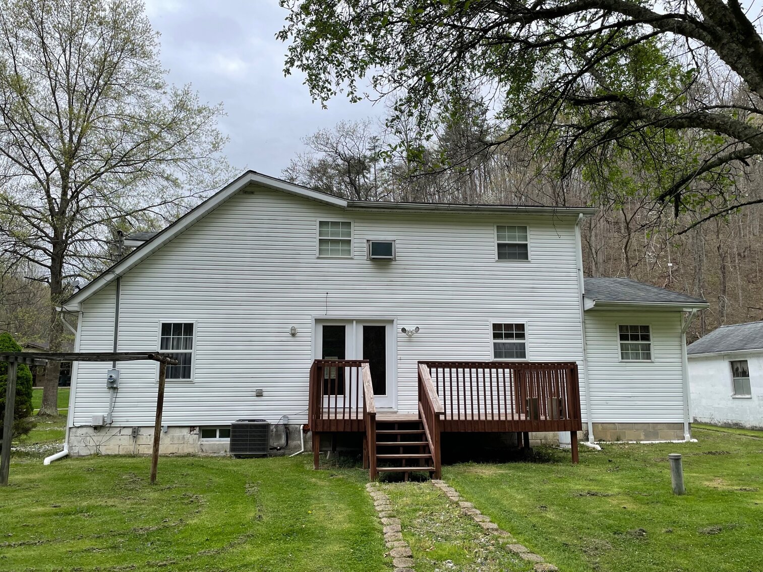 Image for SOLD $143,000 - Move-in Ready 3 Bedroom with Workshop