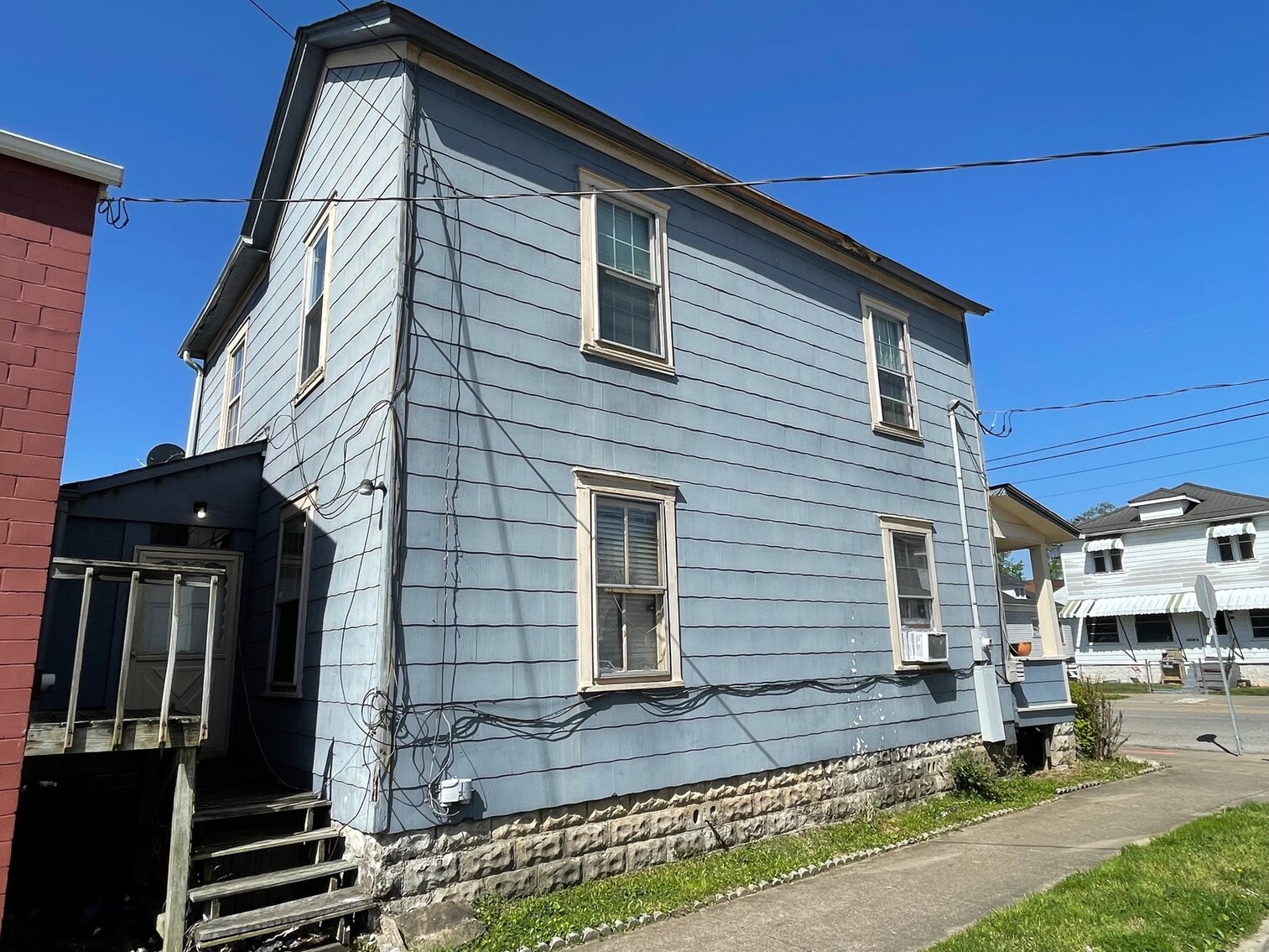 Image for SOLD $42,900 - 4 Bedroom home with Detached Apartment