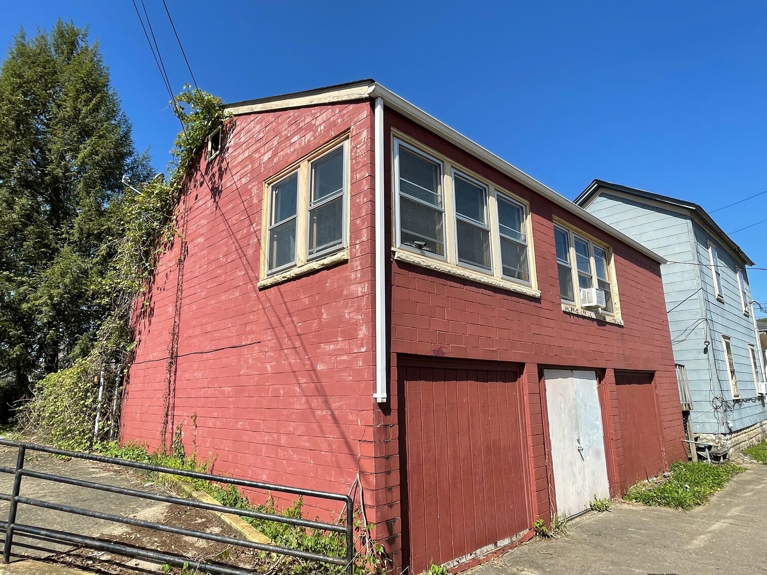 Image for SOLD $42,900 - 4 Bedroom home with Detached Apartment