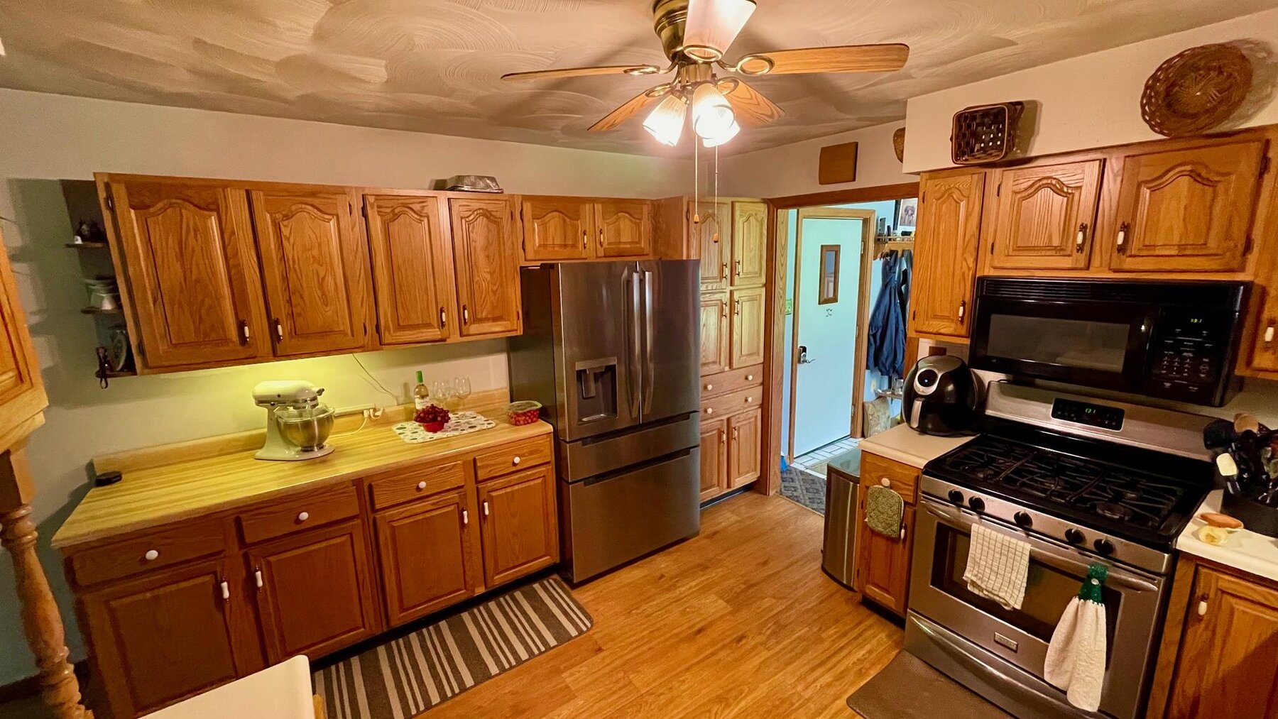 Image for SOLD $231,000 - Spacious 3 Bedroom on 1 Acre