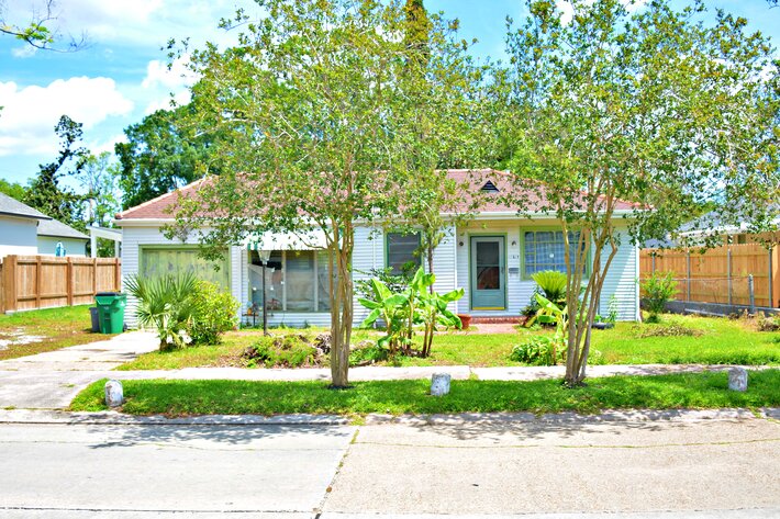 Image for River Ridge Home-Fixer Upper or Tear Down, Great location