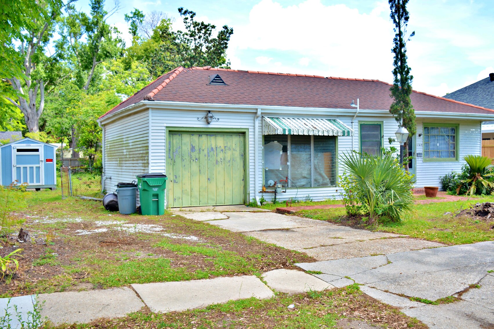 Image for River Ridge Home-Fixer Upper or Tear Down, Great location