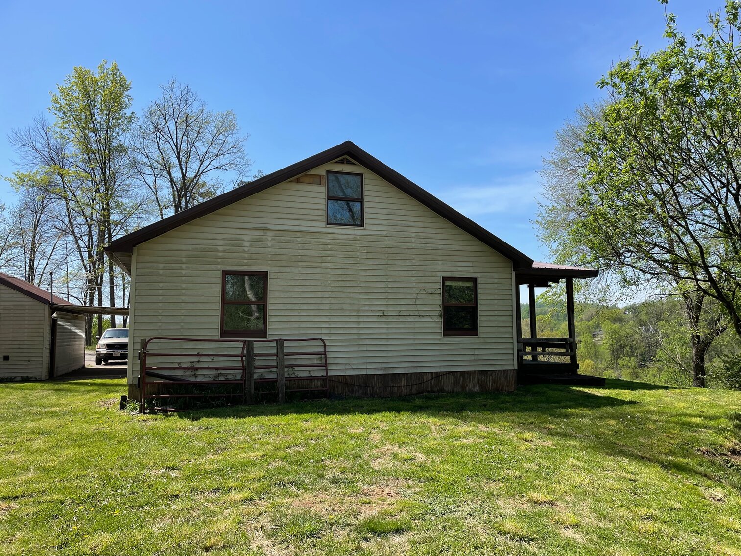 Image for SOLD $44,000 - 3 Bedroom with Garage, Barn, & Shop