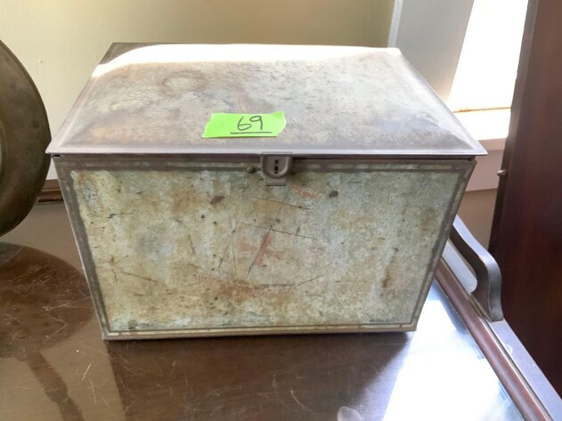 Image for VIRTUAL AUCTION - Antiques, Collectibles and Household of RT and Judi Legard