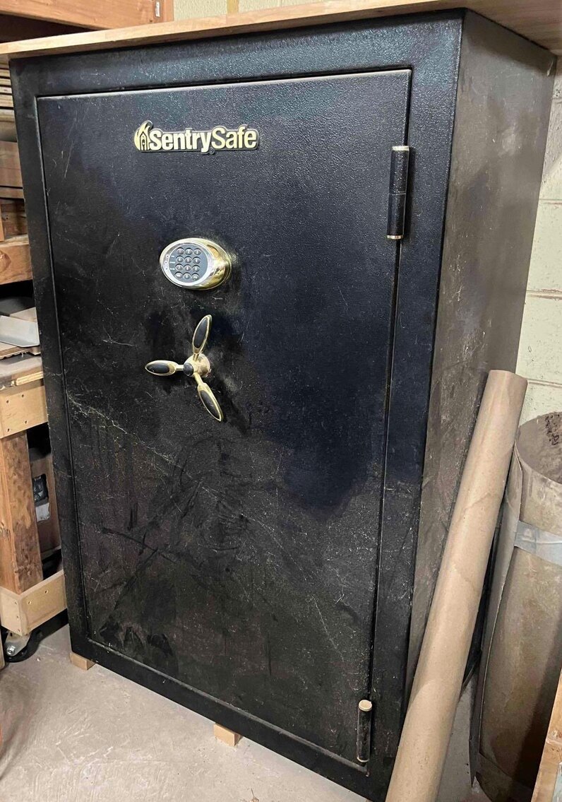 Image for Estate Sale | Sellersville, PA | May 8, 2023 at 8:00 PM