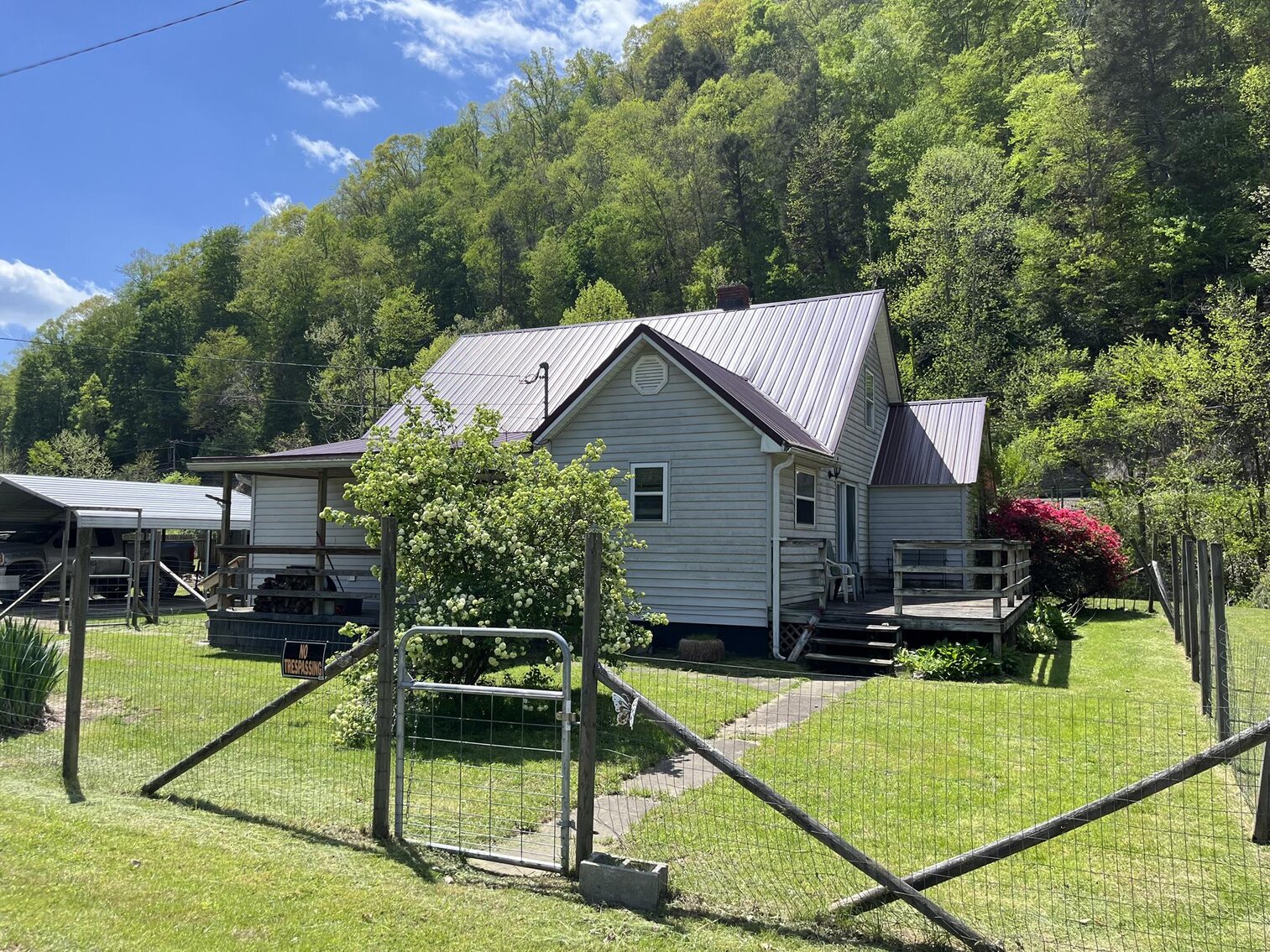 SOLD 43,450 3 Bedroom on a River Lot