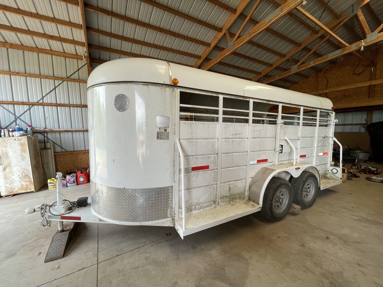 Clayton Hunt & Friends ONLINE Consignment Auction