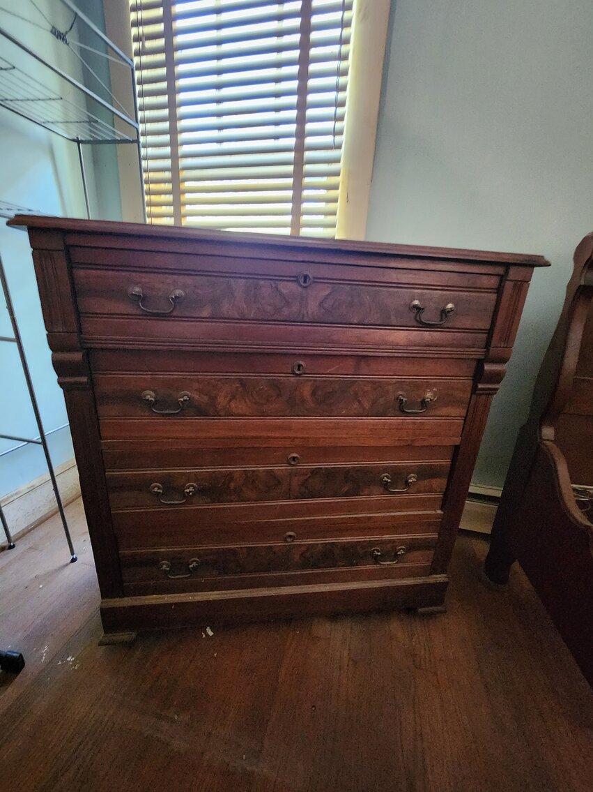 Image for Kenbridge VA Live On-Site Auction Estate of Grace and Lee Marshall