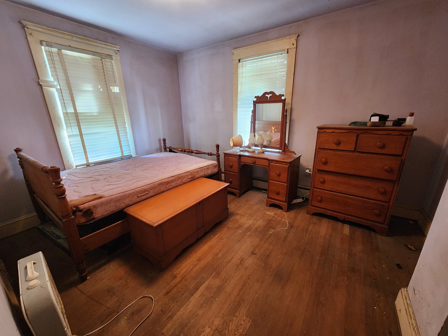 Image for Kenbridge VA Live On-Site Auction Estate of Grace and Lee Marshall