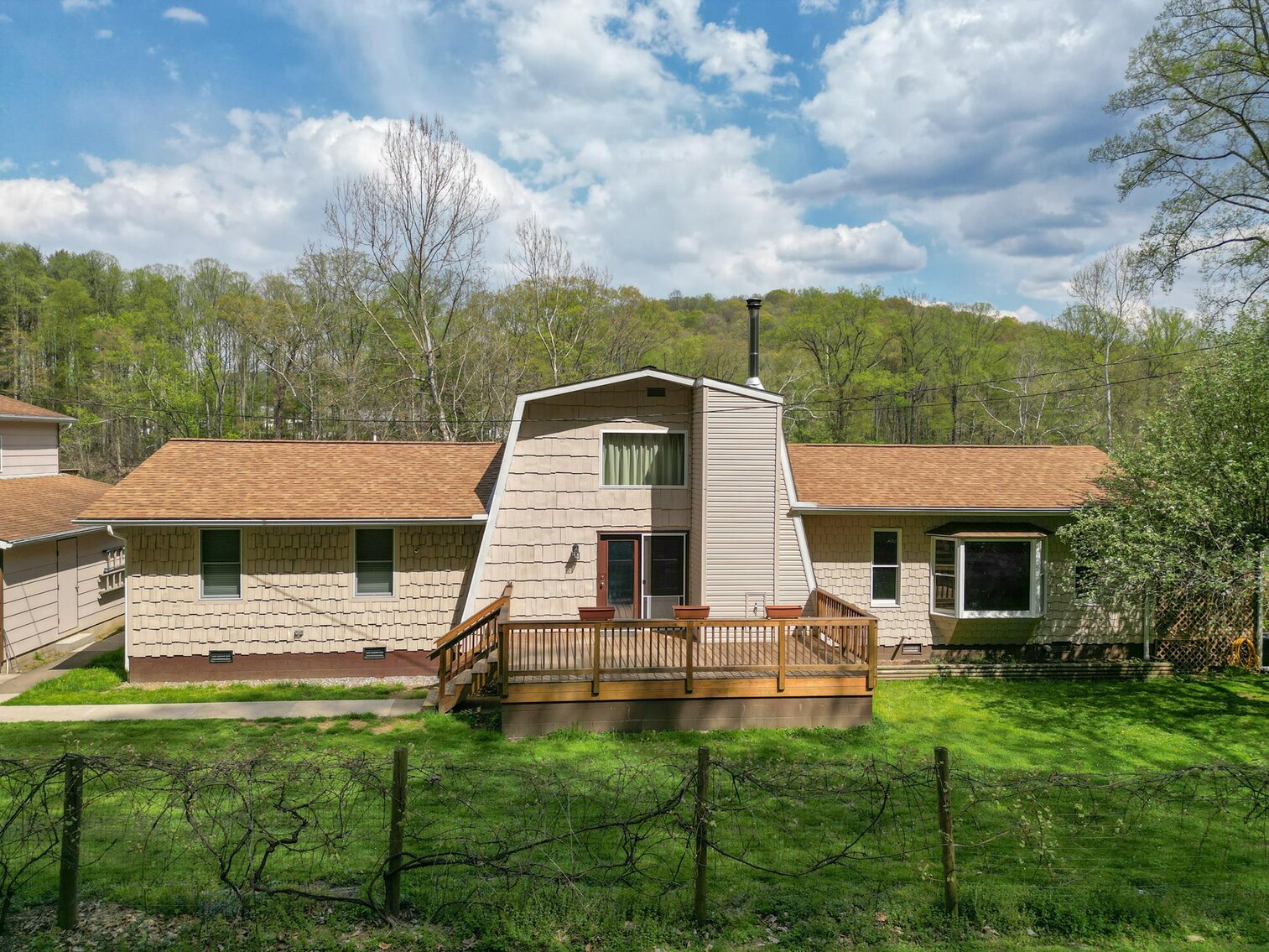 Image for SOLD $302,500 - 3 Bedroom on the Tygart River
