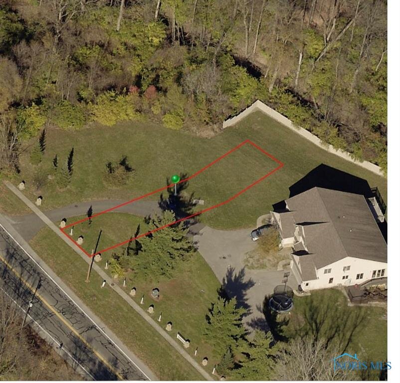 Image for MINIMUM BID AUCTION $50,000! 1729 Perrysburg Holland Rd