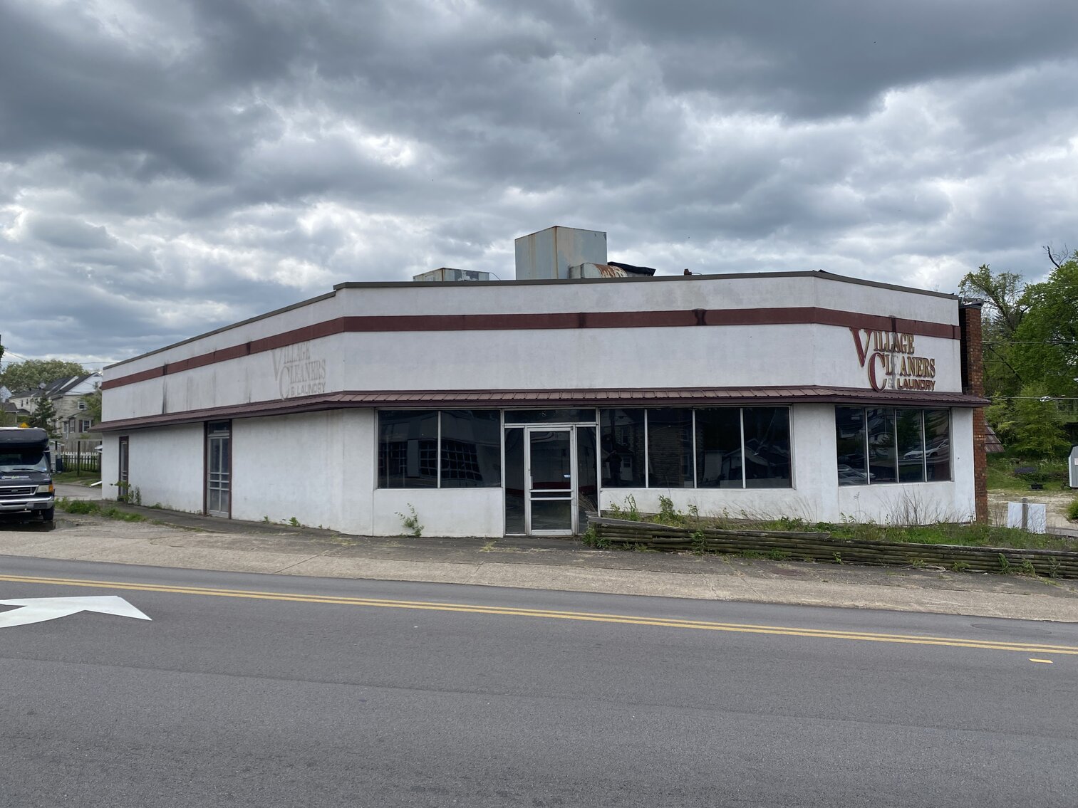 Image for SOLD - 3,786 sqft. Commercial Building in Huntington