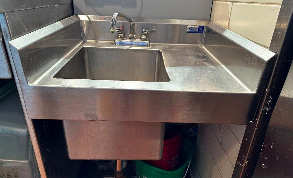 Image for Mega Saver Kitchen Late Model Restaurant / Cafe Equipment Liquidation