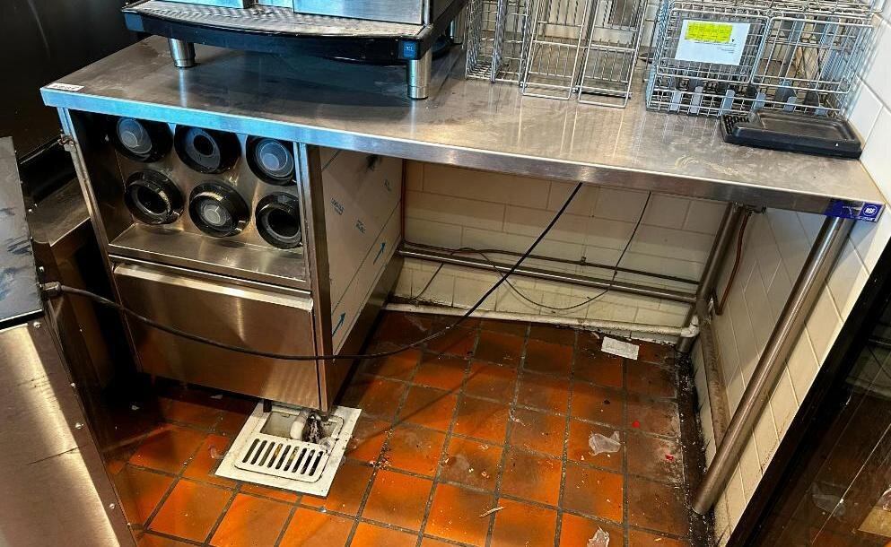 Image for Mega Saver Kitchen Late Model Restaurant / Cafe Equipment Liquidation