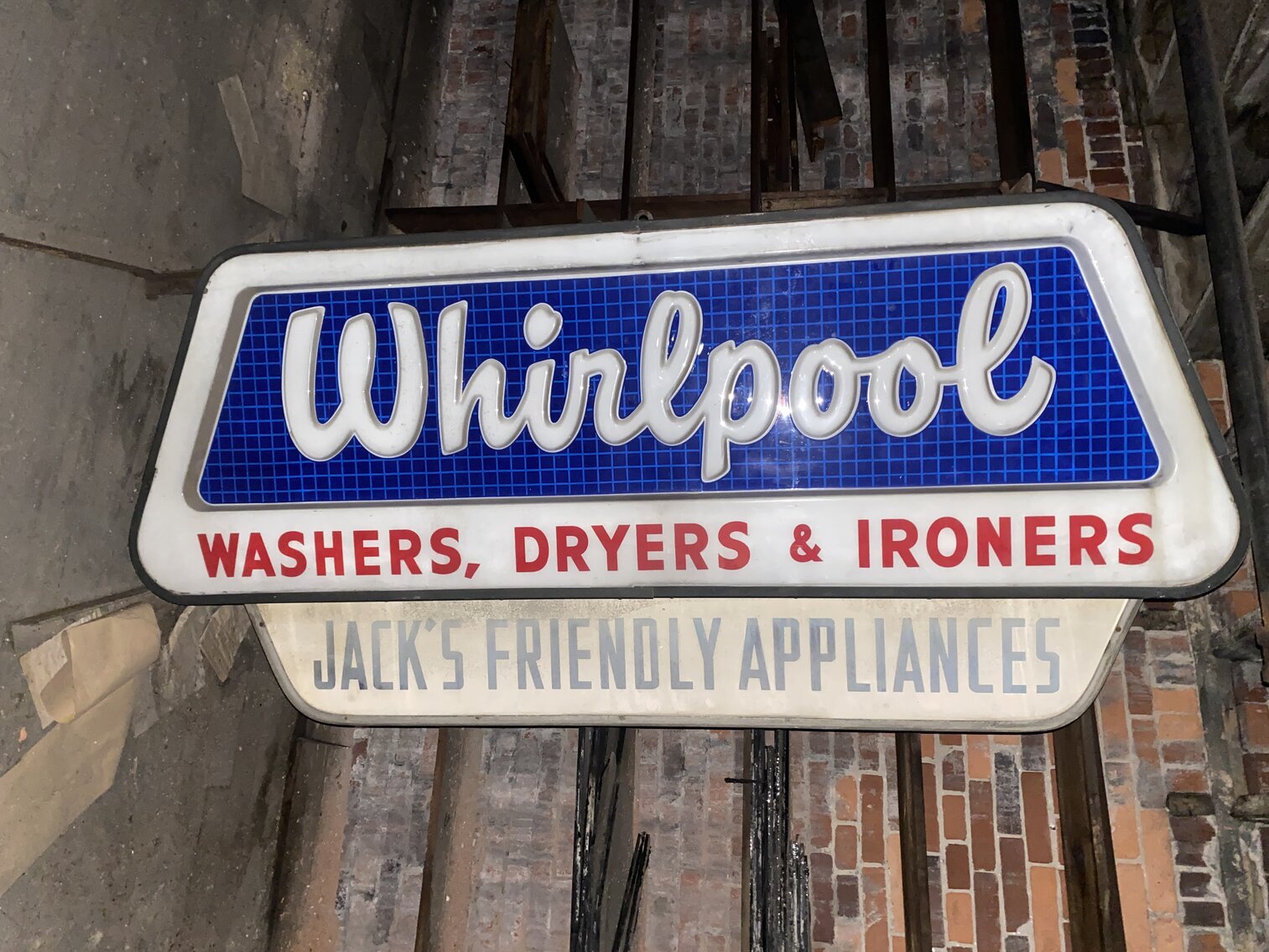 Image for Bridgeport, WV – Antique Cars & Vintage Advertising Signs!
