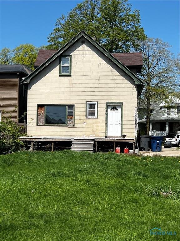 Image for MINIMUM BID AUCTION $25,000! 2525 Foraker Ave