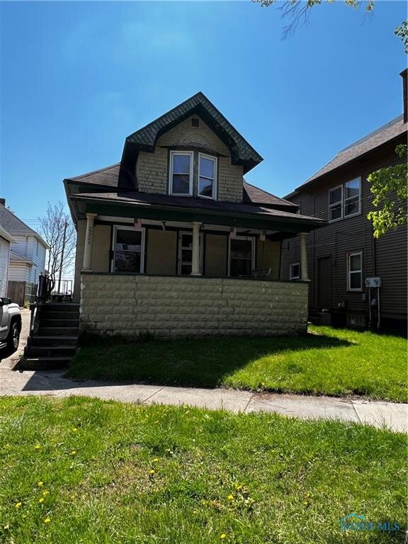 Image for MINIMUM BID AUCTION $25,000! 2525 Foraker Ave