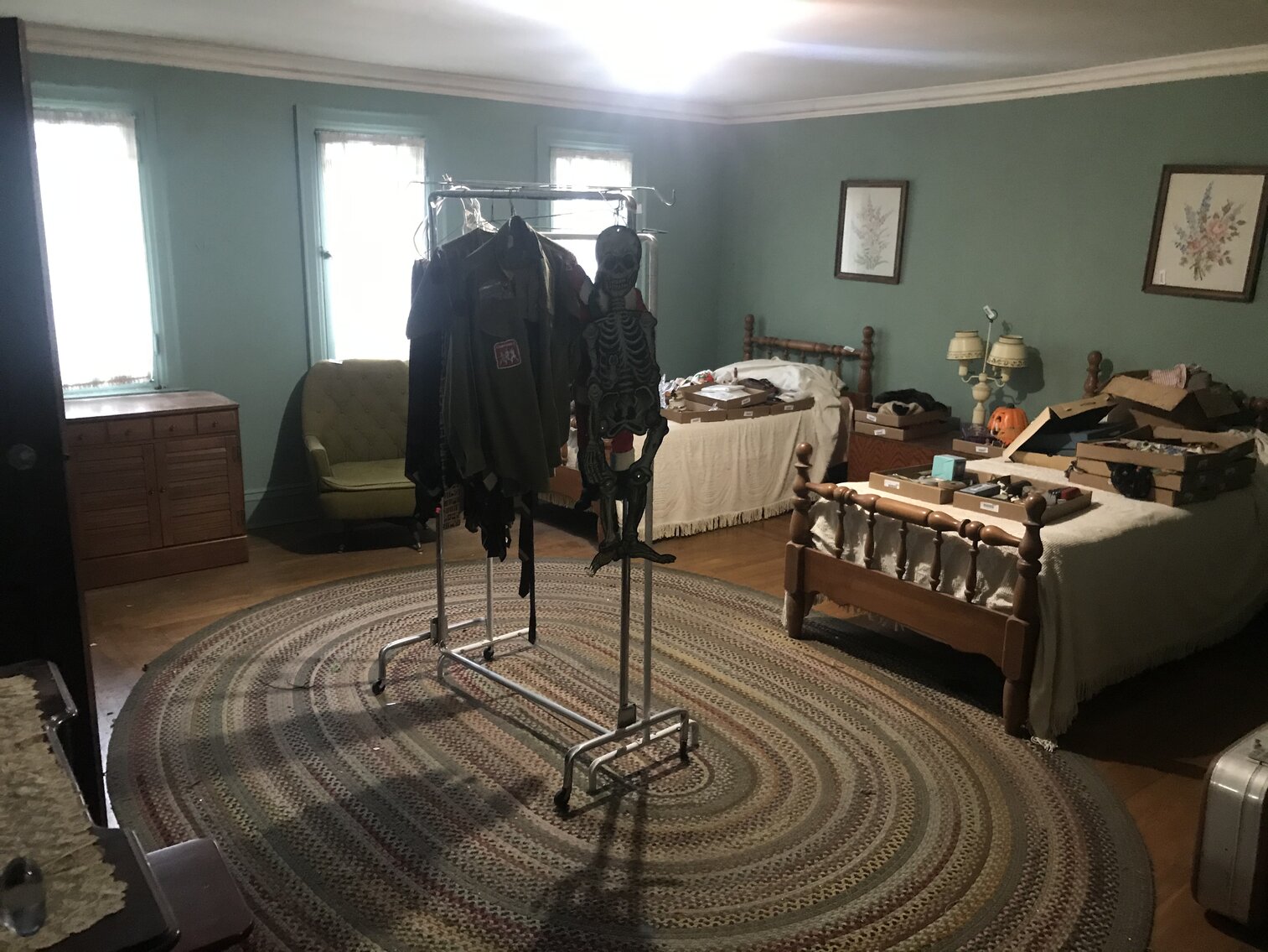 Image for SOLD $74,250 - Spacious 5 Bedroom in Charleston Selling to the Highest Bidder