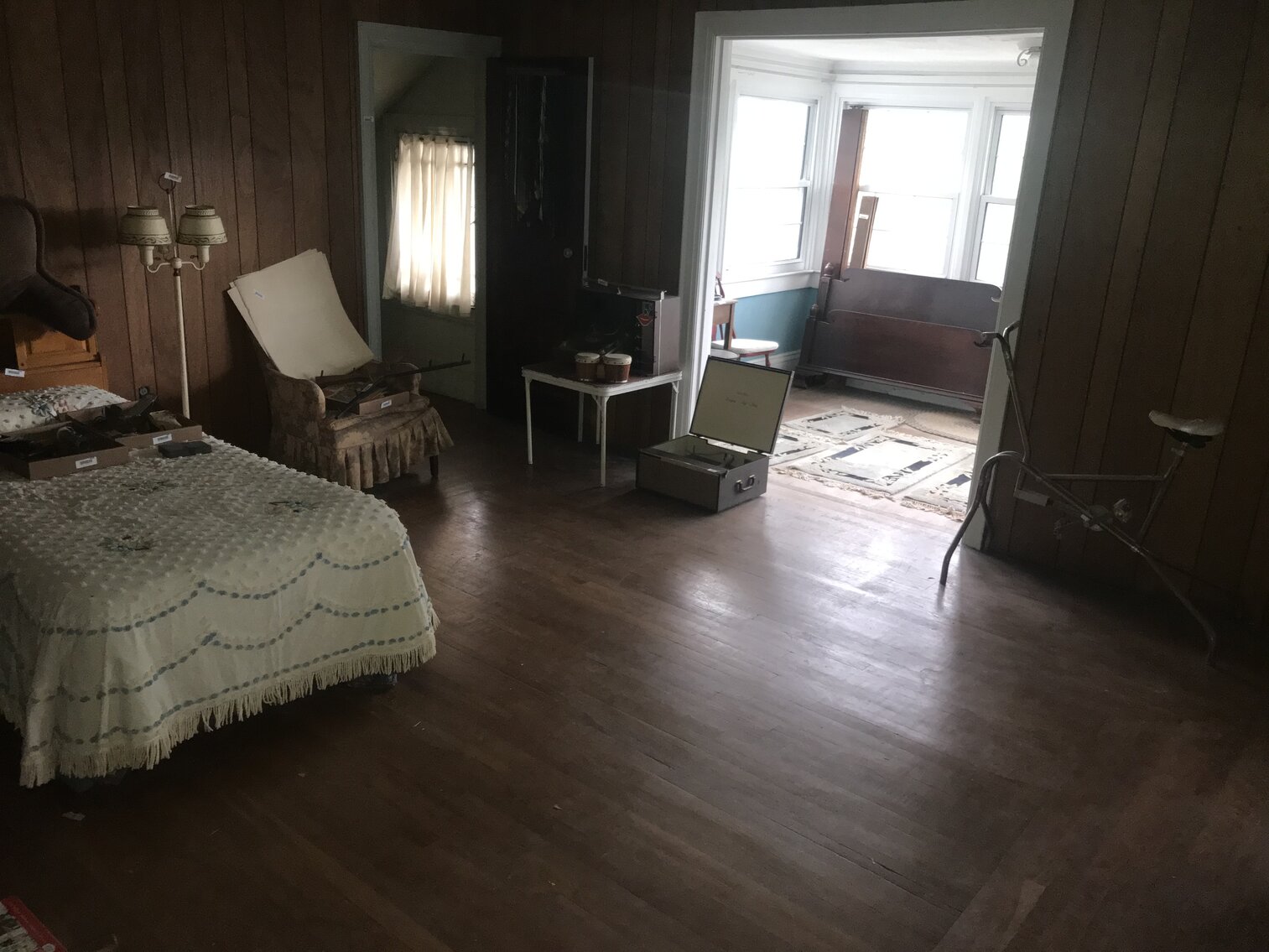 Image for SOLD $74,250 - Spacious 5 Bedroom in Charleston Selling to the Highest Bidder