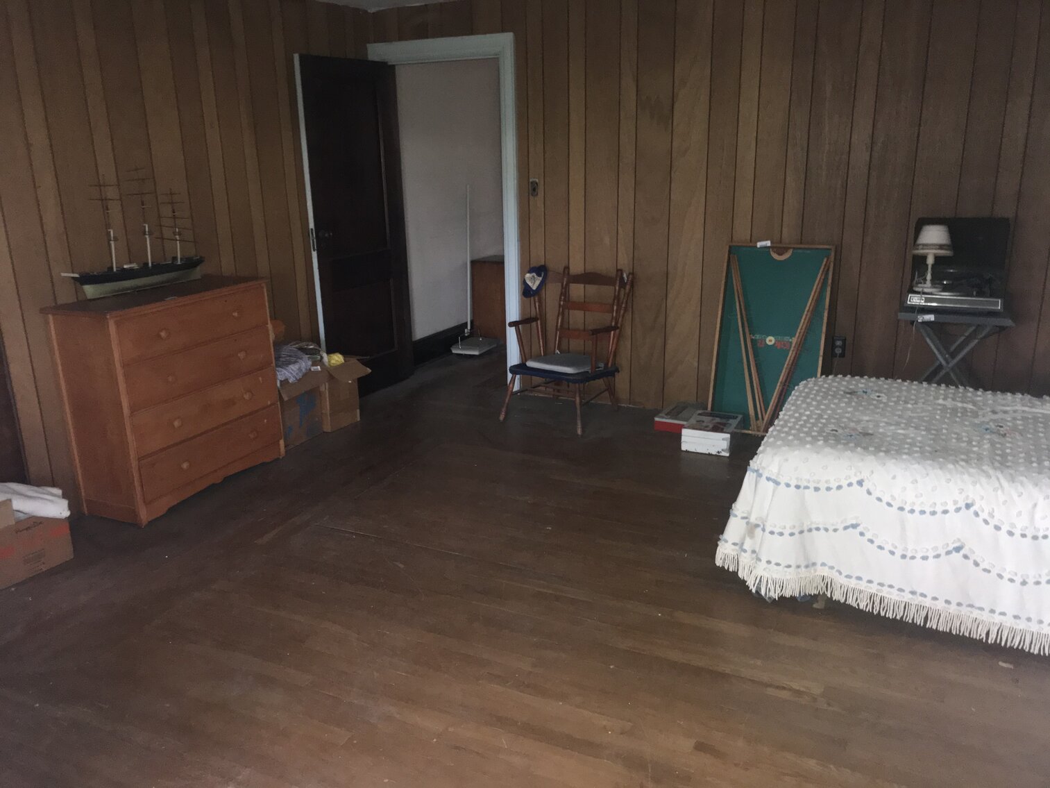 Image for SOLD $74,250 - Spacious 5 Bedroom in Charleston Selling to the Highest Bidder