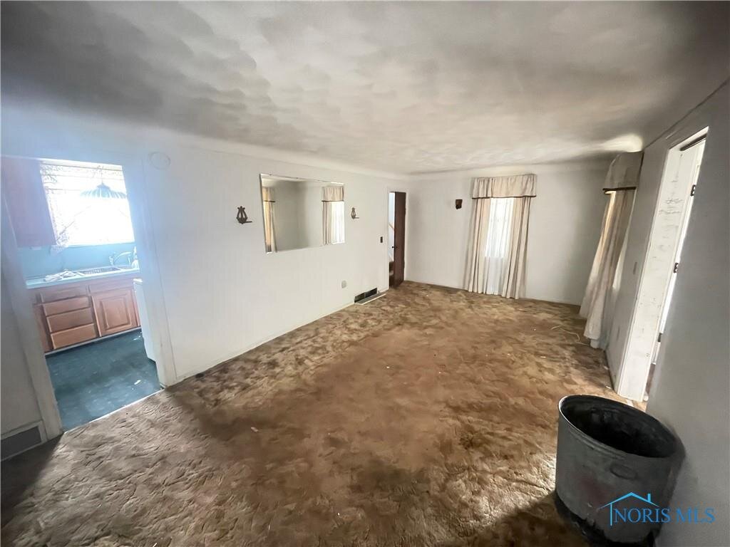 Image for MINIMUM BID AUCTION $39,000! 1353 Abbott Ave