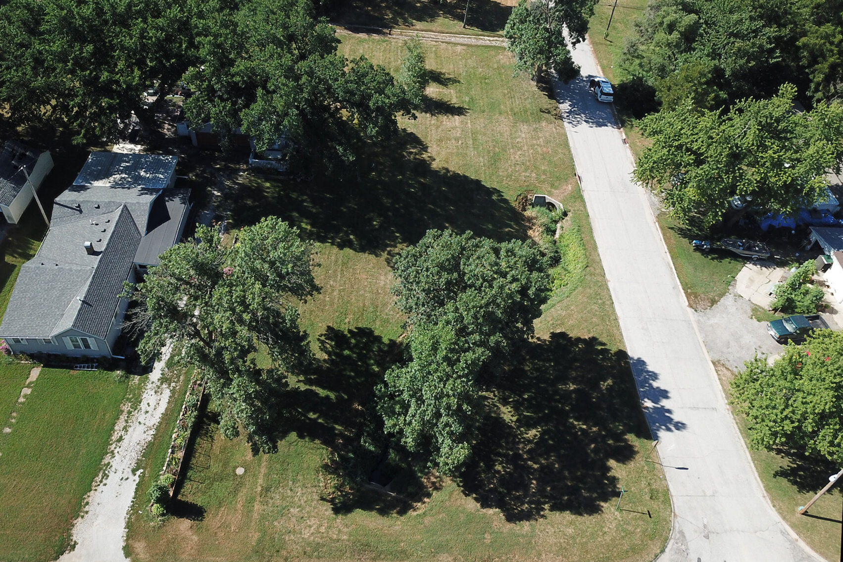 Image for Schaardt Auction Team with Burrows Tracts Real Estate. 138 S 10th Street Online Only Real Estate Auction