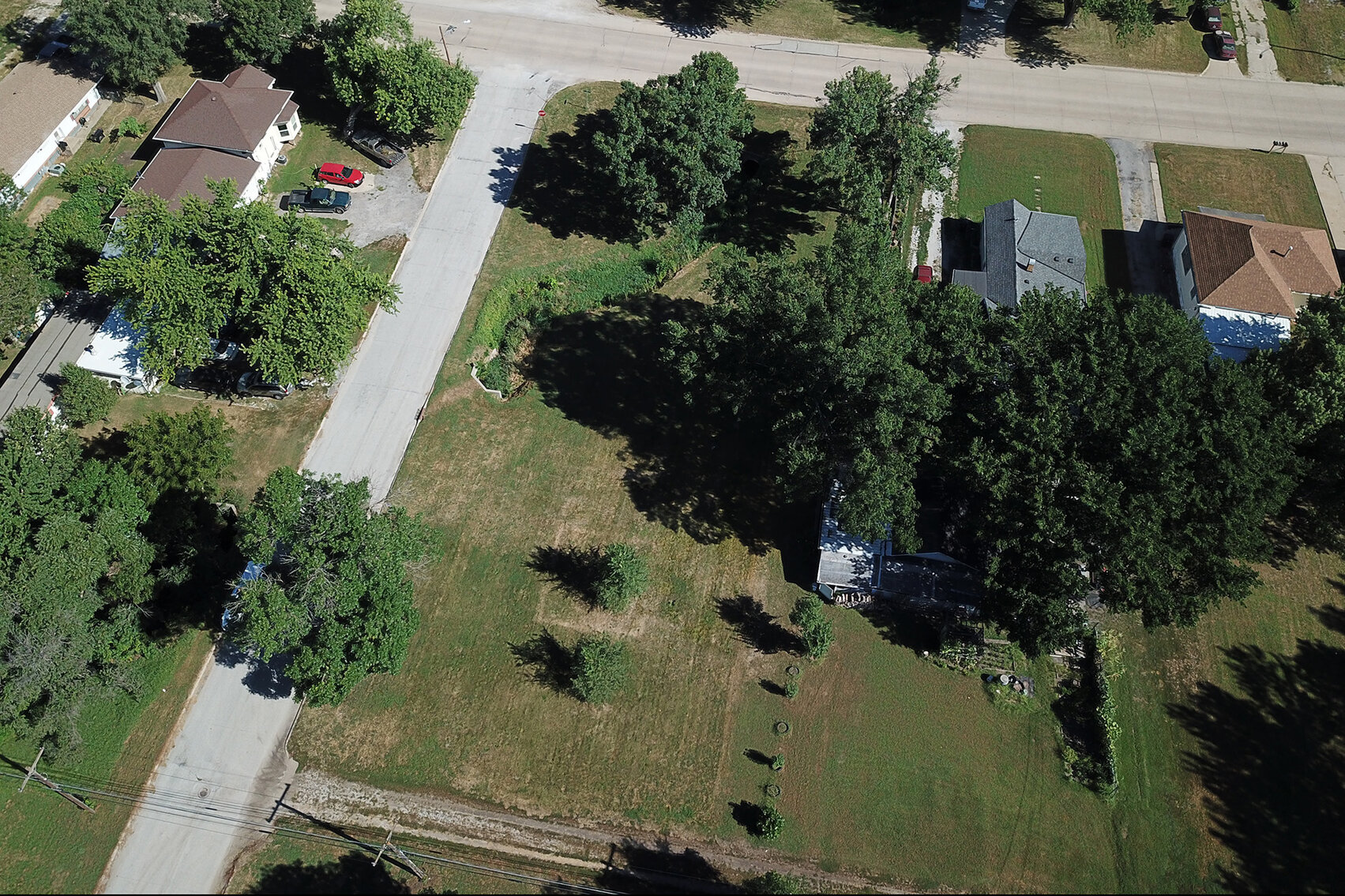 Image for Schaardt Auction Team with Burrows Tracts Real Estate. 138 S 10th Street Online Only Real Estate Auction