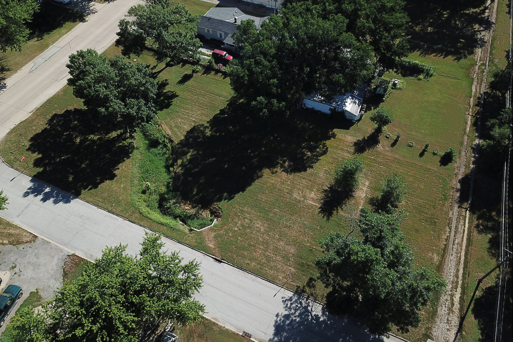 Image for Schaardt Auction Team with Burrows Tracts Real Estate. 138 S 10th Street Online Only Real Estate Auction