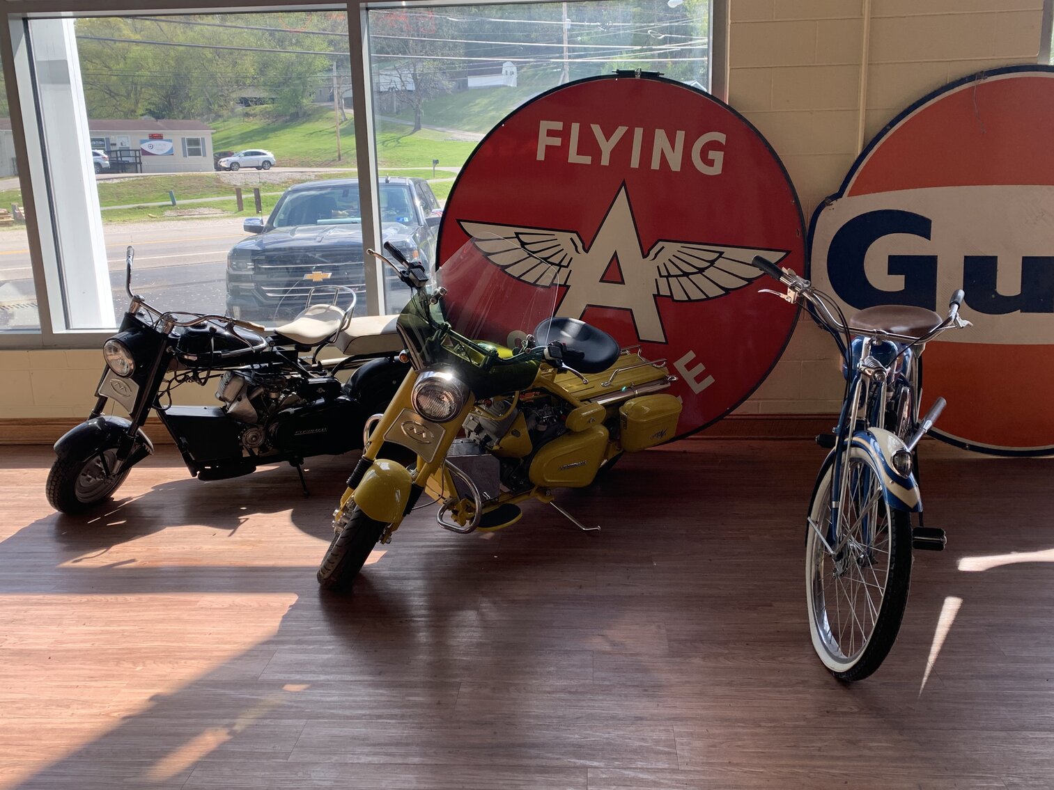 Image for Ripley, WV – HUGE Auction! 1969 Camaro SS, Automotive/Petroleum Signs & Collectibles, Pedal Cars, Antiques, Nostalgia, and More!