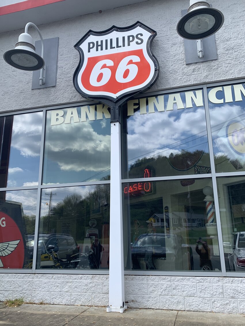 Image for Ripley, WV – HUGE Auction! 1969 Camaro SS, Automotive/Petroleum Signs & Collectibles, Pedal Cars, Antiques, Nostalgia, and More!