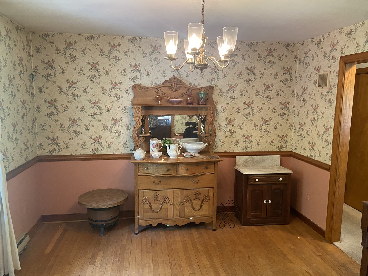 Image for 7400 Old Roxbury Road