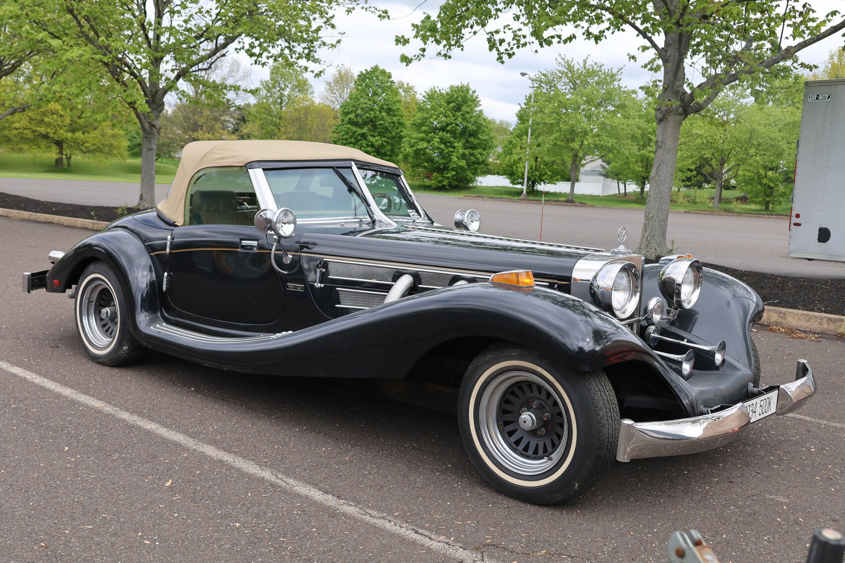 Image for Vehicles and Equipment | May 23, 2023 at 6:00 PM