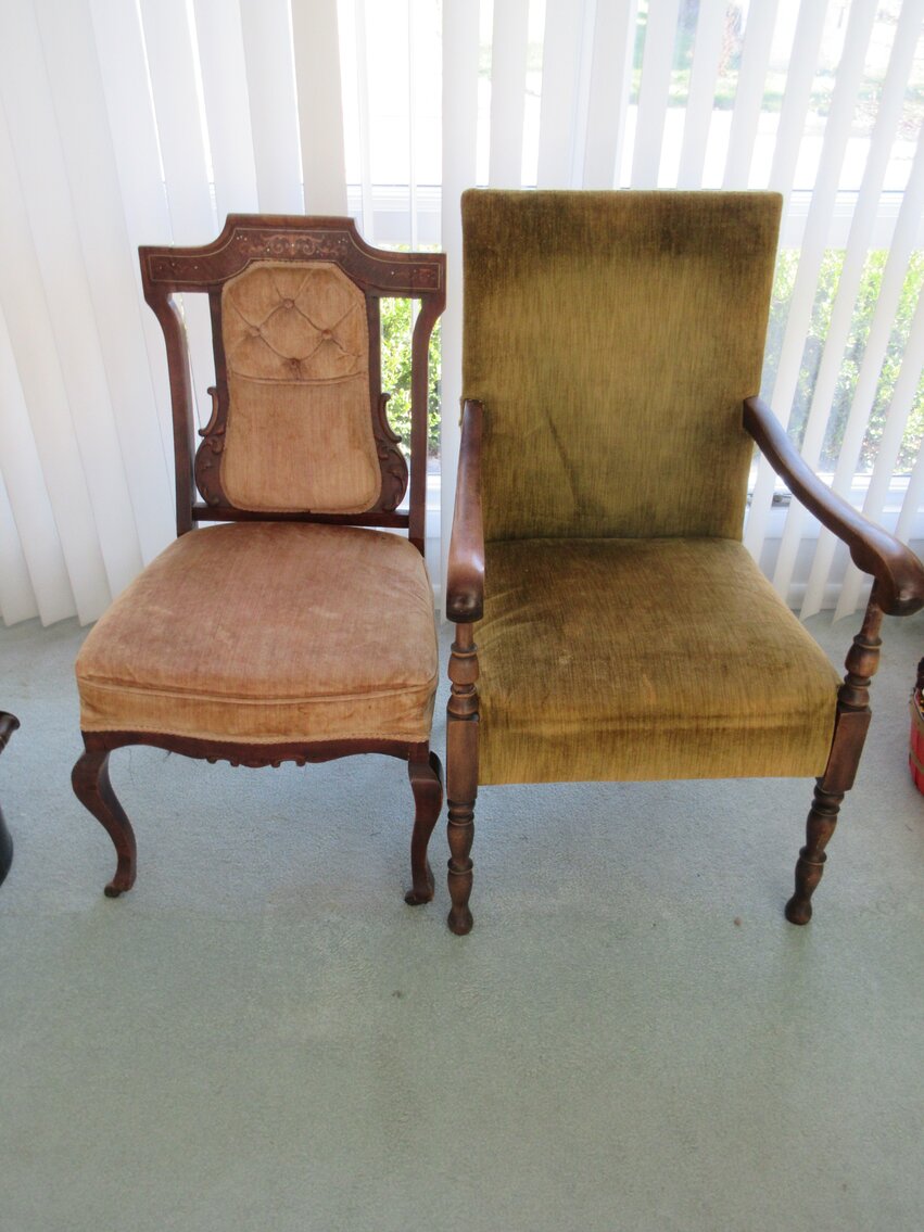 Image for Morgantown, WV – Moving Auction: Antique Furniture, Collectibles, Glassware, China, Dolls, and more!