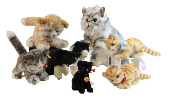 Image for Steiff, German, English, Antique, Artist Bears and Animals | May 24, 2023 at 8:00 PM