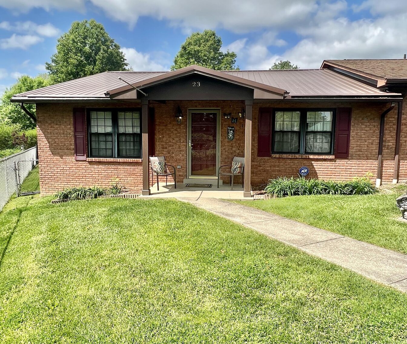 Image for SOLD $125,400 - Move-in Ready 2 Bedroom Townhome