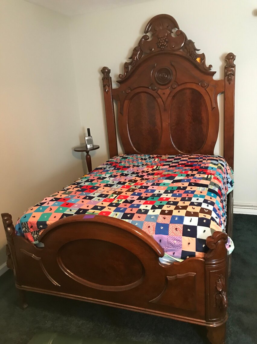 Image for Jane Lew, WV – Estate Auction: Antique & Modern Furniture, Glassware & China, Antiques & Collectibles, and more!