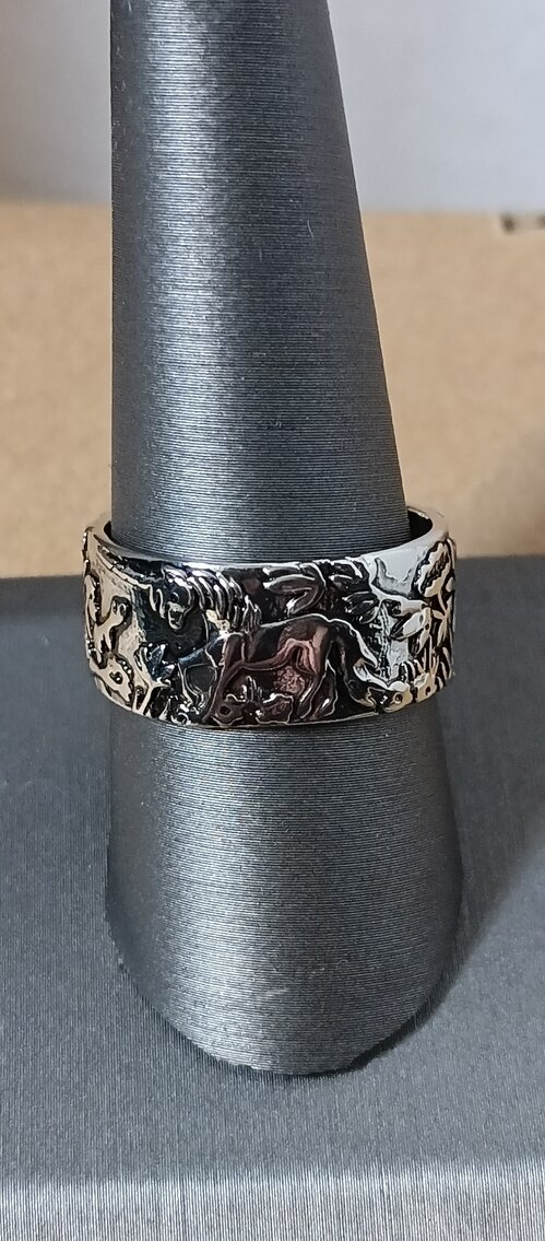 Image for St Albans, WV - Griswold Cast Iron, Jewelry, Case XX Knives, Blenko & Other Art Glass, Sports Cards, and More!