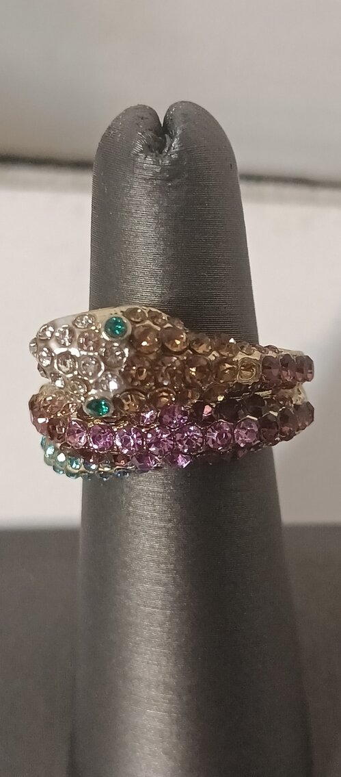 Image for St Albans, WV - Griswold Cast Iron, Jewelry, Case XX Knives, Blenko & Other Art Glass, Sports Cards, and More!