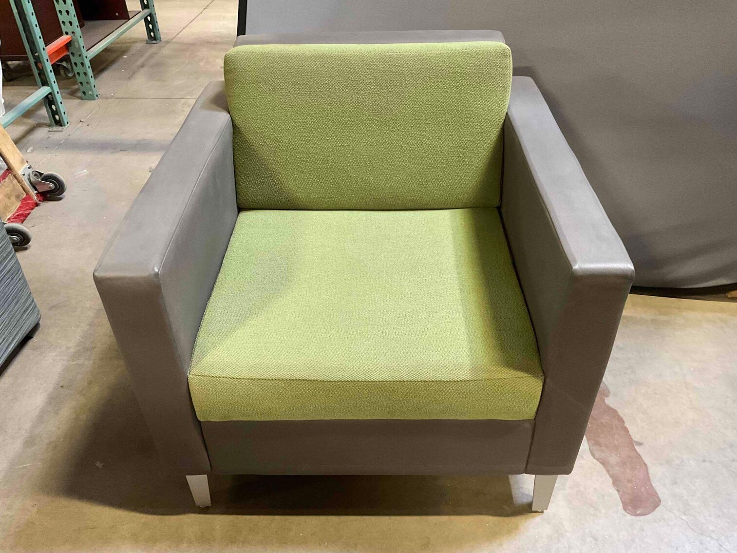 Image for Warehouse and Office Furniture Sale | Day 1 | Philadelphia, PA | May 30, 2023 at 10:00 AM