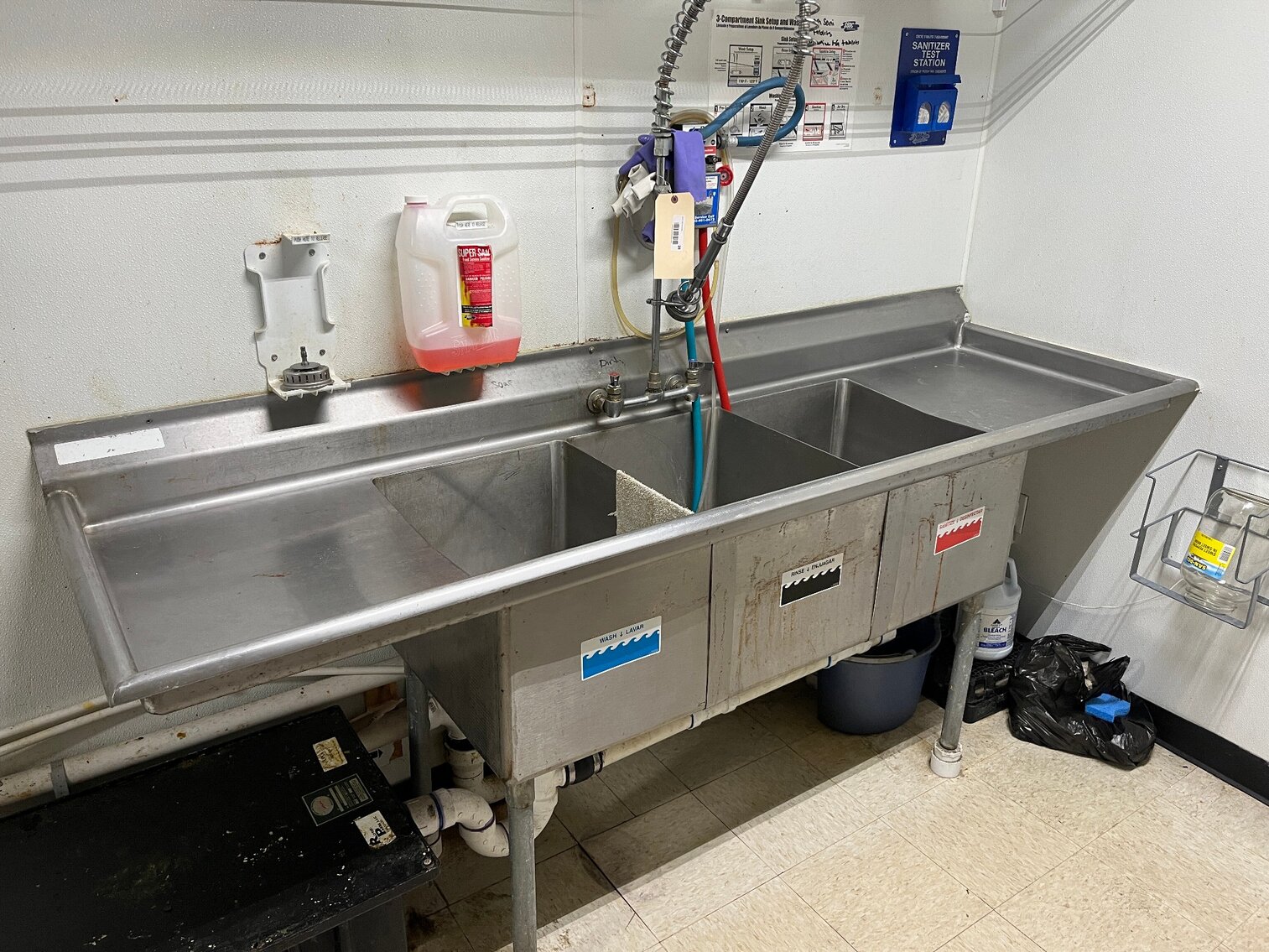 Image for Morgantown, WV – Restaurant Equipment Auction: Lincoln Pizza Oven, Kokpak Walk-in Cooler, Stainless Tables, Prep Stations, Metal Shelving, and More!