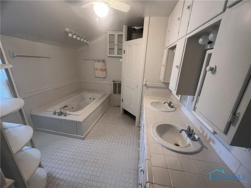 Image for MINIMUM BID AUCTION $225,000! 17176 Wapakoneta Rd